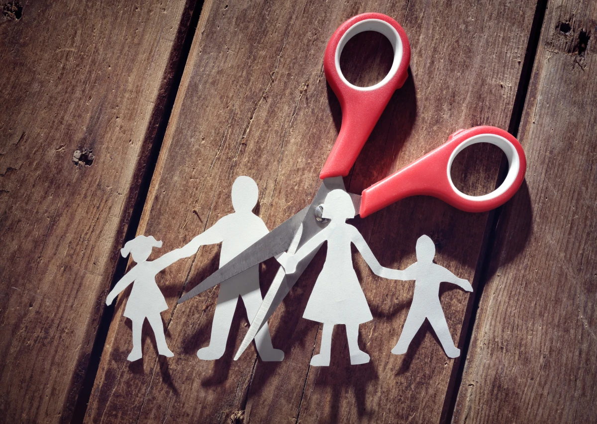Divorce et immobilier : Démêler les enjeux complexes de la séparation patrimoniale